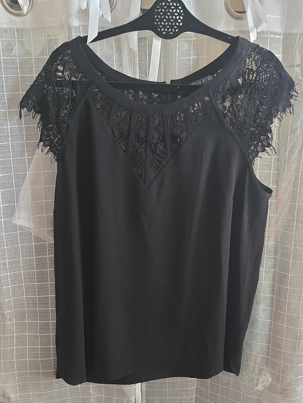 Brixon Ivy Black Lace Yoke Cap Sleeve Top